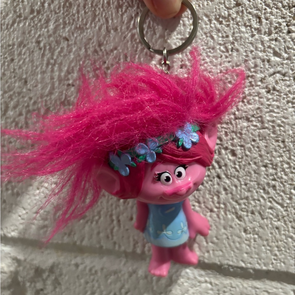 Trolls Poppi Pink Hair Keychain with Blue Dress